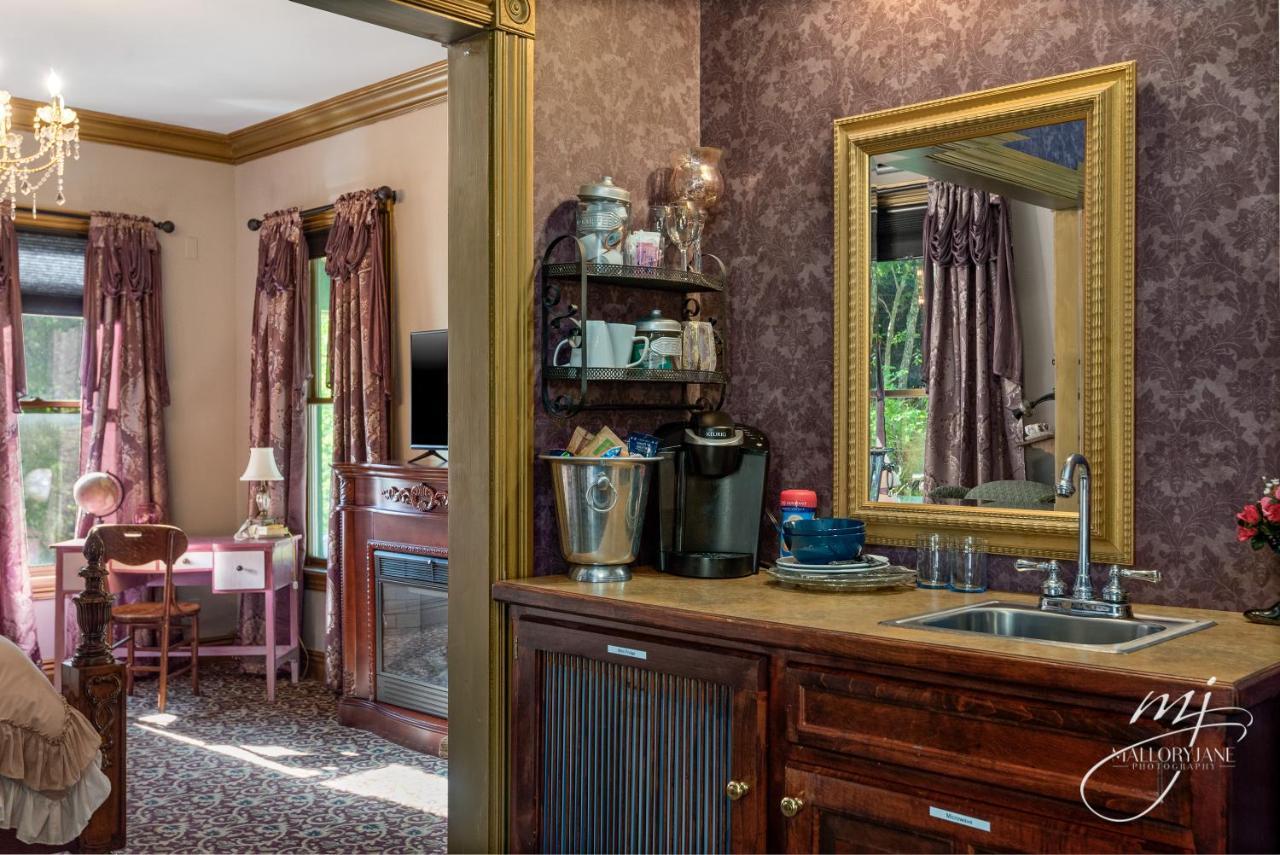 The 1883 Peabody House Bed & Breakfast Eureka Springs Zewnętrze zdjęcie